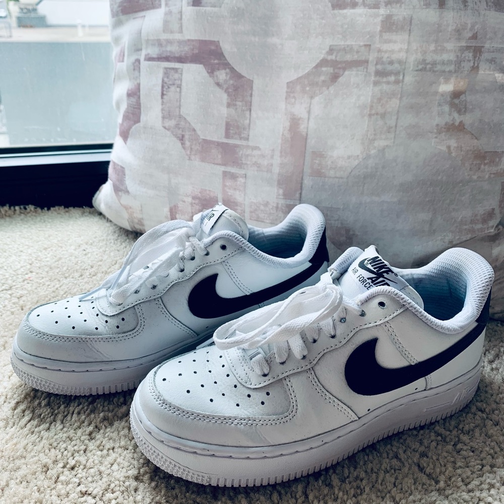 Nike Air Force 1 used Only Once in size 5